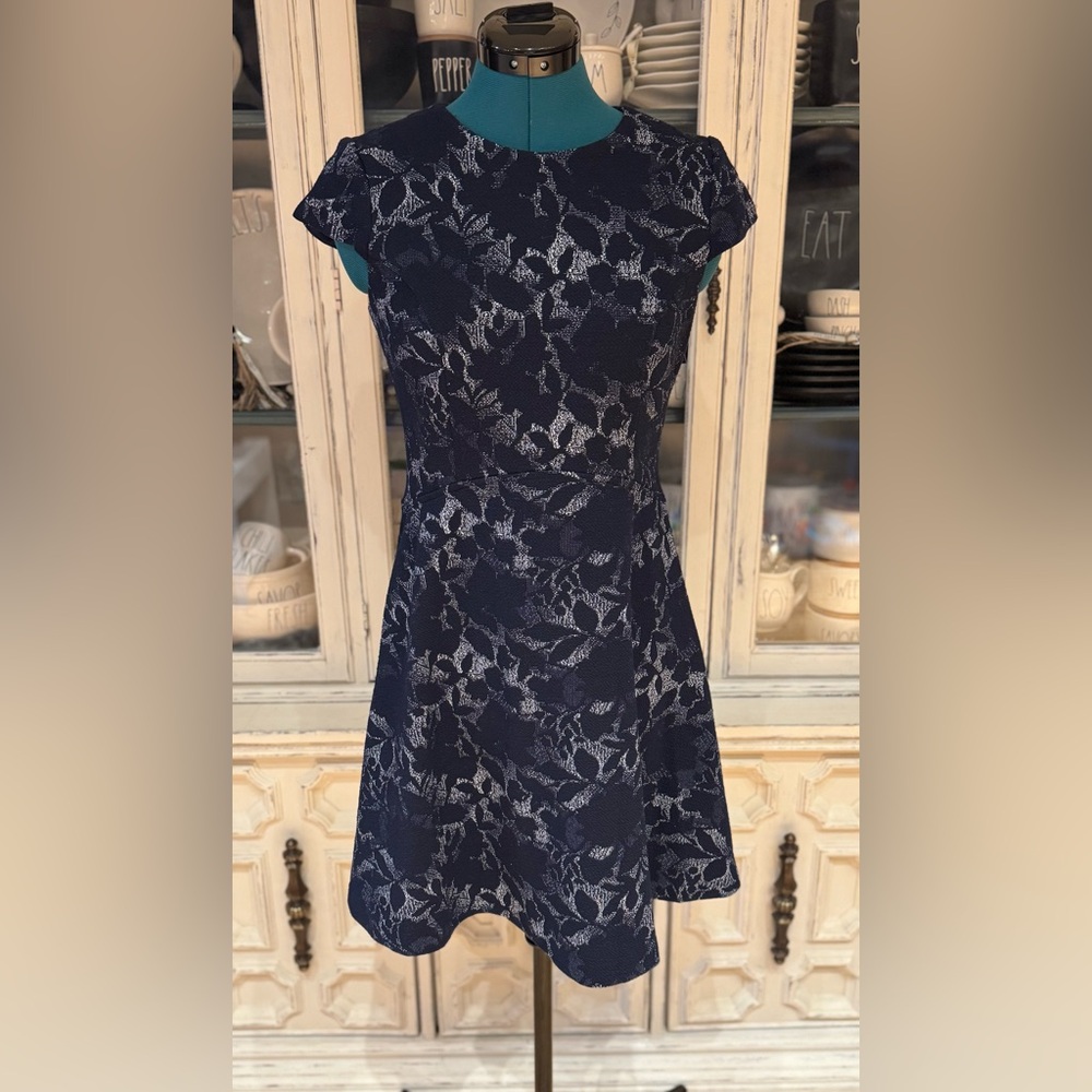 Vince Camuto Dress